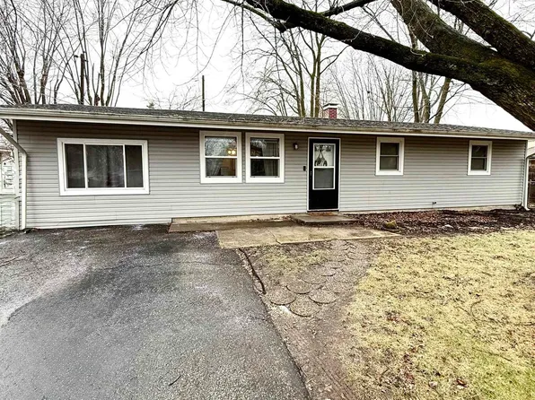 5003 Wea Dr, Kokomo, IN 46902