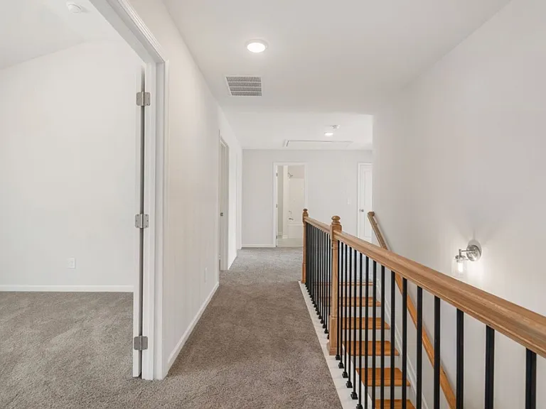 3080 Wynn Way — Photo 14