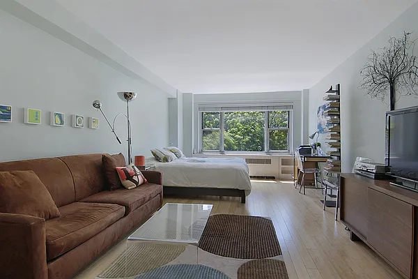 Sold by Corcoran | media 3