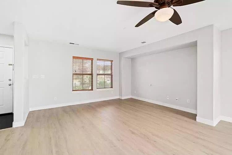 1st image of 9231 W Cameron Dr