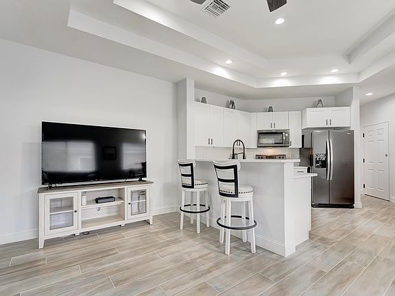 4th image of 8914 Sandshot Court #5121