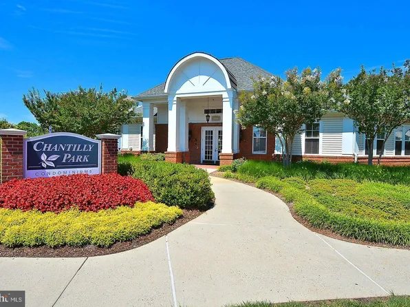 3820 Lightfoot St Unit 118, Chantilly, VA 20151