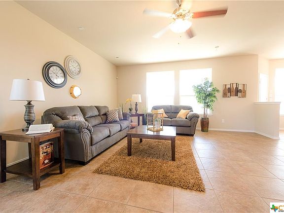 4th image of 2110 Terry Dr