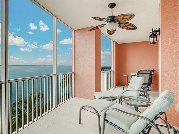 5th image of 2745 1st St APT 402
