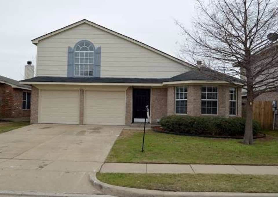 1st image of 613 Bluejay Dr