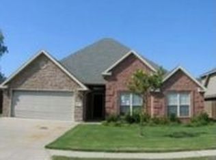 1271 Torbay Trce, Centerton, AR 72719