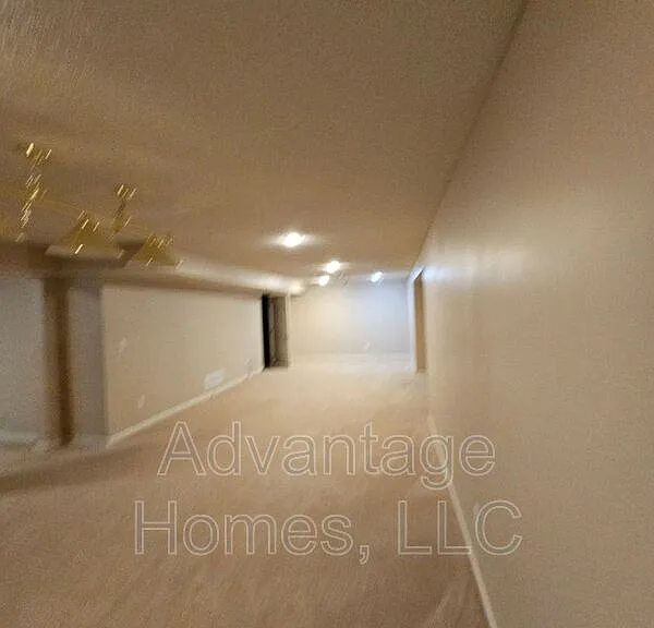 14117 Parkhill Ln — Photo 49