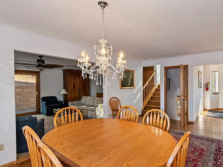 312 Lookout Dr — Photo 7