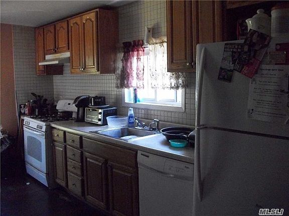 4th image of 1685 N Gardiner Dr