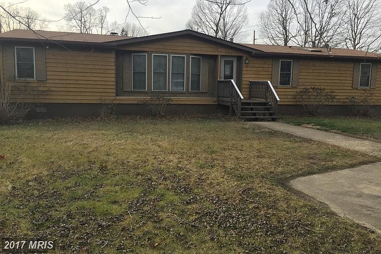 1st image of 45823 N Poteat Ct