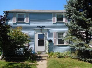 937 Bellevue Ave, South Bend, IN 46615