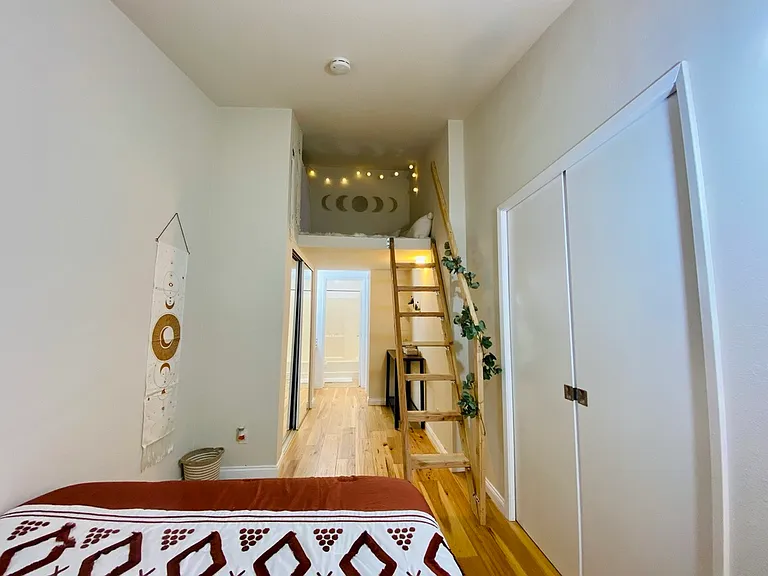 1621 Hotel Cir S #E322 — Photo 6