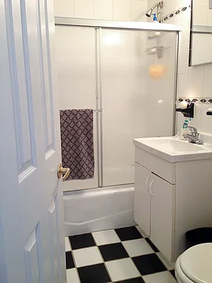 Rented by Francine Realty | media 20