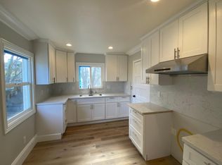 22348 Queen St, Castro Valley, CA 94546