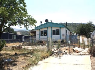 14 Pioneer Pl, Bodfish, CA 93205