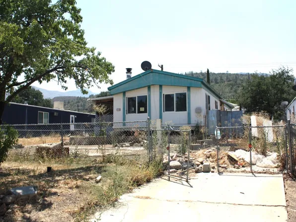 14 Pioneer Pl, Bodfish, CA 93205