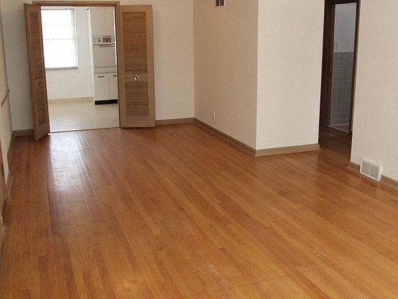 4th image of 8407 Delmar Blvd APT 2E