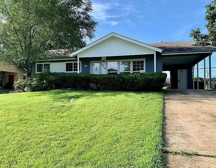 1st image of 414 Homecrest Dr