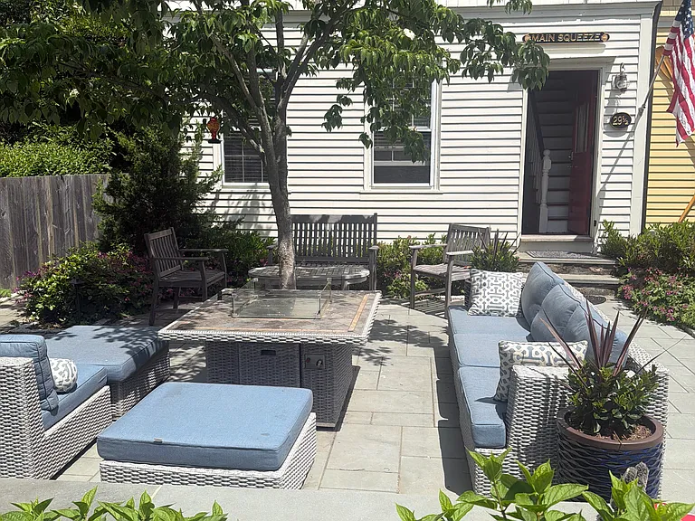29 Marsh St #1 — Photo 14