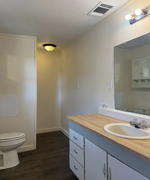 41 Janice Dr — Photo 7