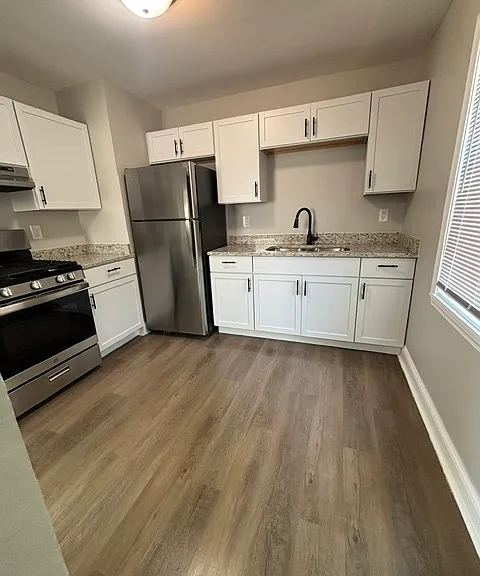 4364 Buchanan St — Photo 7