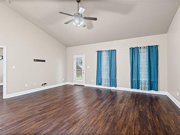 5th image of 2237 Farrington Loop E