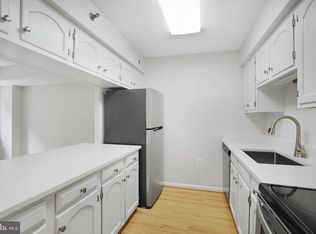 1301 N Courthouse Rd APT 611, Arlington, VA 22201