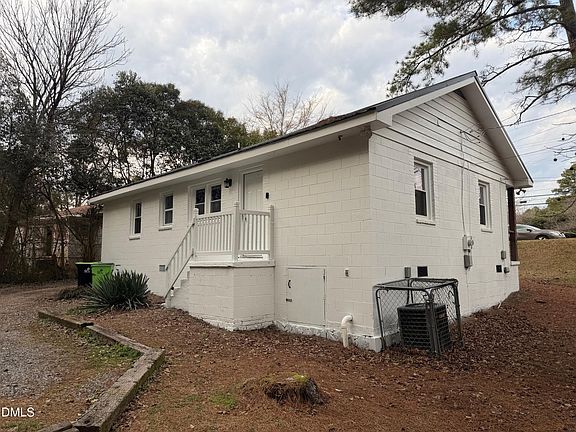 5th image of 3117 Tryon Rd