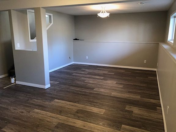 5th image of 4108 47th Ave