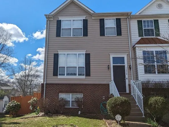 12950 Tonka Ct, Woodbridge, VA 22193