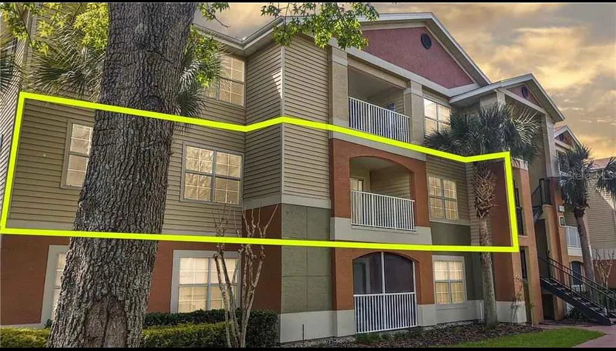 3 bed, 1180 sqft, $1,950 — Photo 2