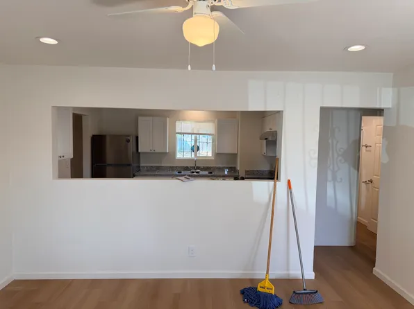 824 W Valencia Ave, Fresno, CA 93706