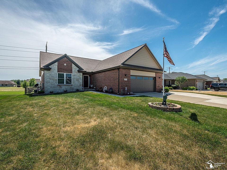 1st image of 5019 Skylark Dr