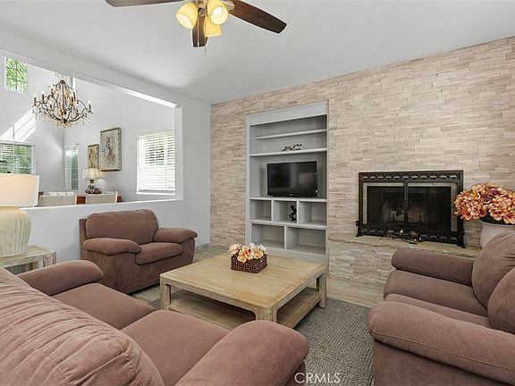 4th image of 43501 Tirano Dr