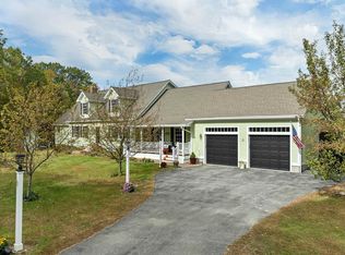 15 County Road, Alton, NH 03810