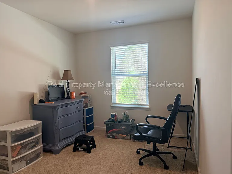 58 Sweet Meadow Rd — Photo 19