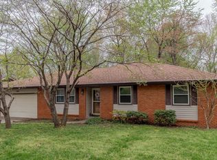 1229 W Primrose St, Springfield, MO 65807
