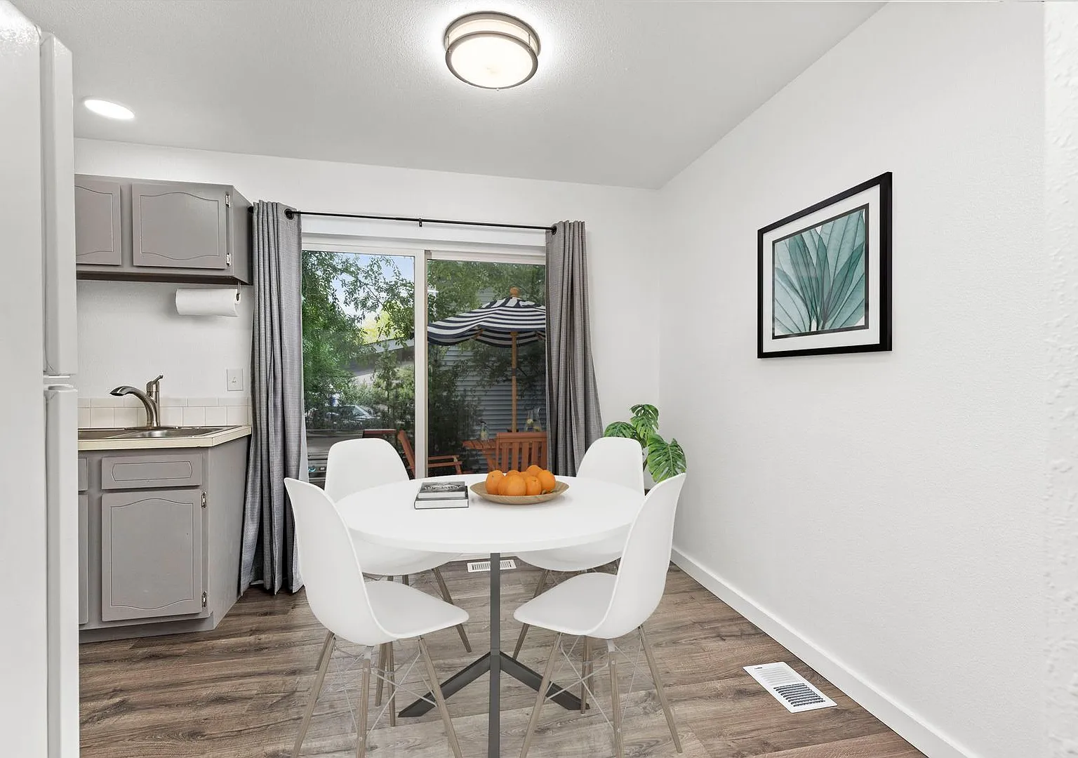 Basswood Drive Duplex — Photo 4