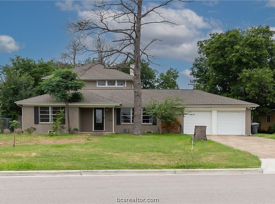 1st image of 1304 Walton Dr