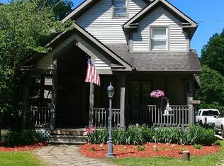 339 Gillmer Rd, Leavittsburg, OH 44430