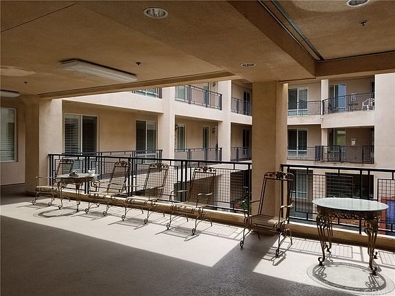 4th image of 111 N 2nd St Unit 205