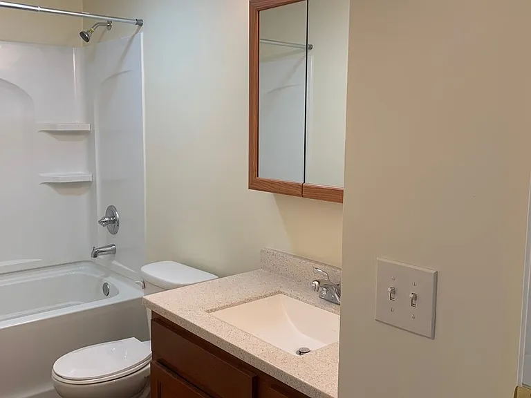 5622 Tulane Ave — Photo 6
