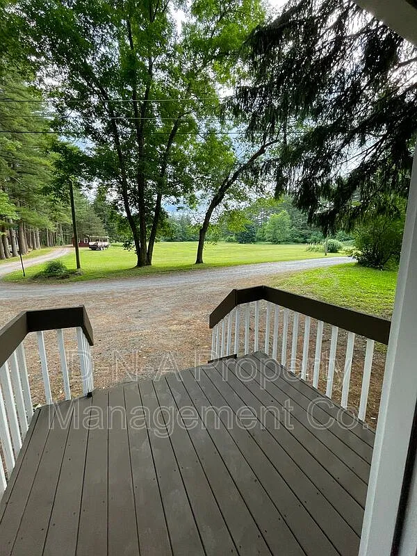 2 bed, 1.0 bath, 509 sqft, $1,400 — Photo 3