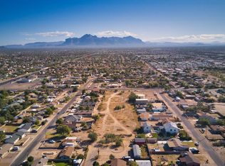 230 N Crismon Rd, Mesa, AZ 85207