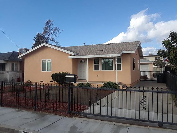 2nd image of 809 Hershey Ave