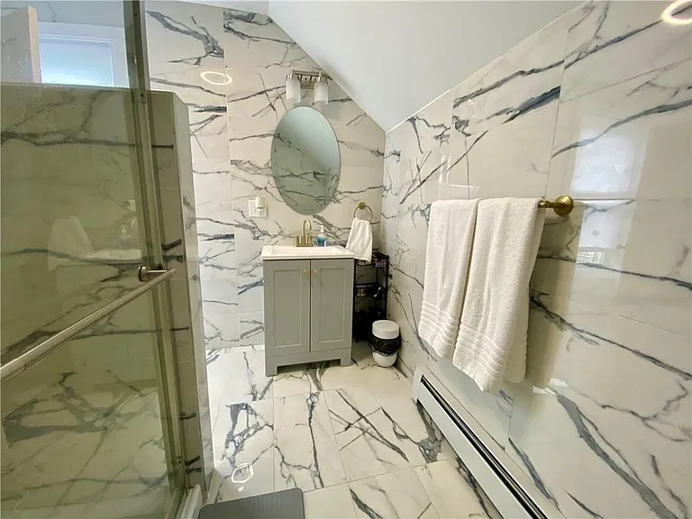 18 Hall Ave — Photo 13