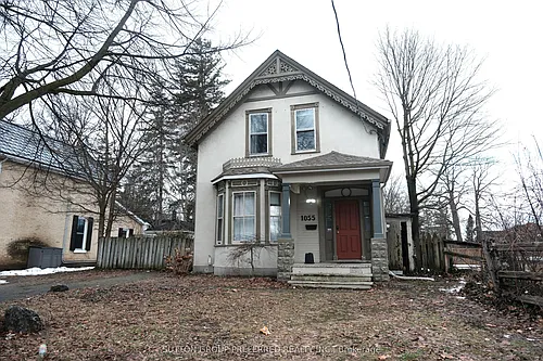 1055 Richmond St Photo 1