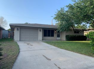205 E Dunkin Cir, Harlingen, TX 78550