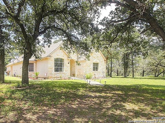 2nd image of 3725 County Road 320