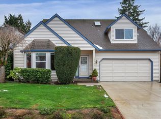 18186 NW Dustin Ln, Beaverton, OR 97006